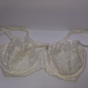 VICTORIA’S SECRET  UNLINED  BRA 36D white RN 54867